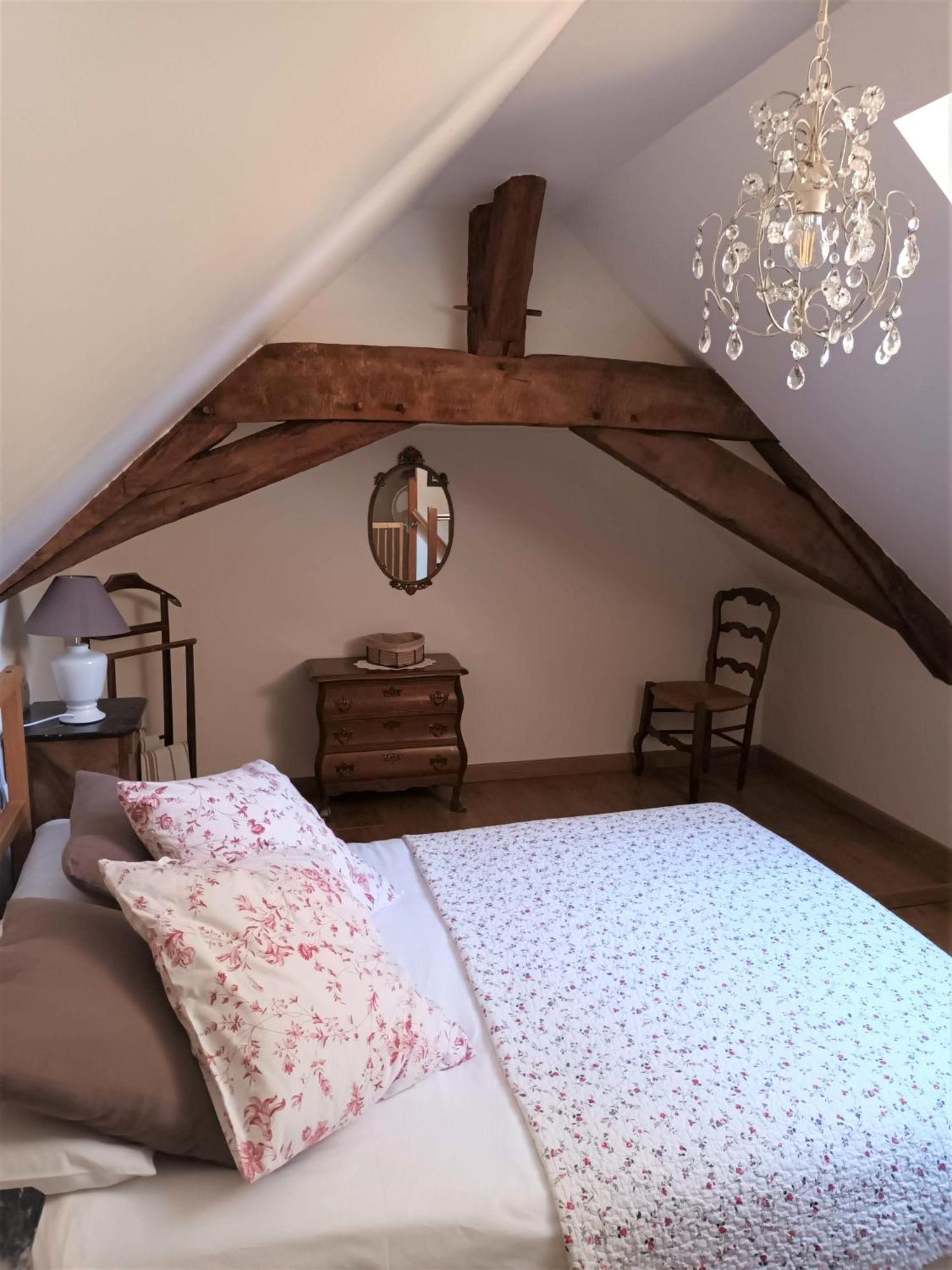 Le Logis Du Pressoir Self Catering Gites In Beautiful 18Th Century Estate In The Heart Of The Loire Valley With Heated Pool And Extensive Grounds. Les Bois-d'Anjou Zimmer foto